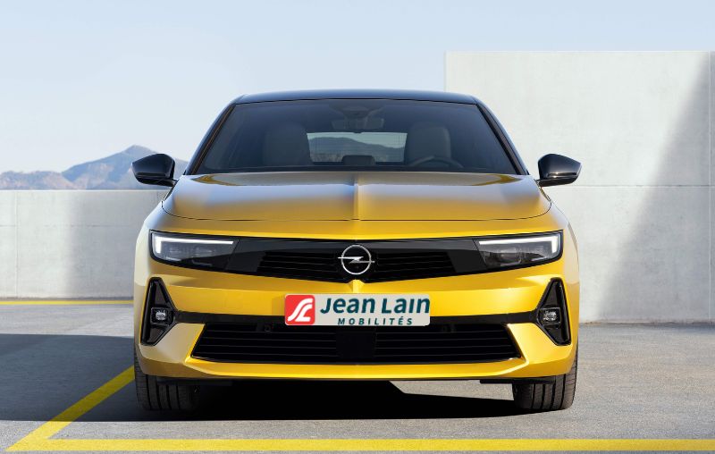 opel_astra_jaune